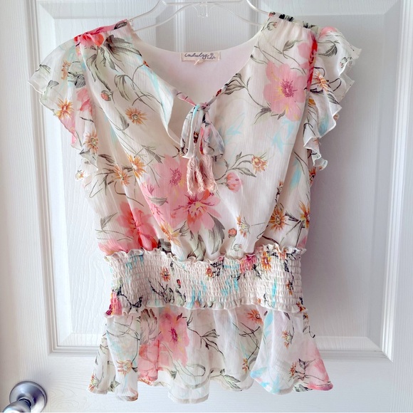 indulge Tops - Indulge Floral Blouse Top Size M Cream Pink Green